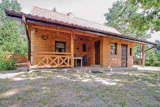 Дома для отпуска Bajkowy Domek Nad Samym Jeziorem Нарты Дом для отпуска-4